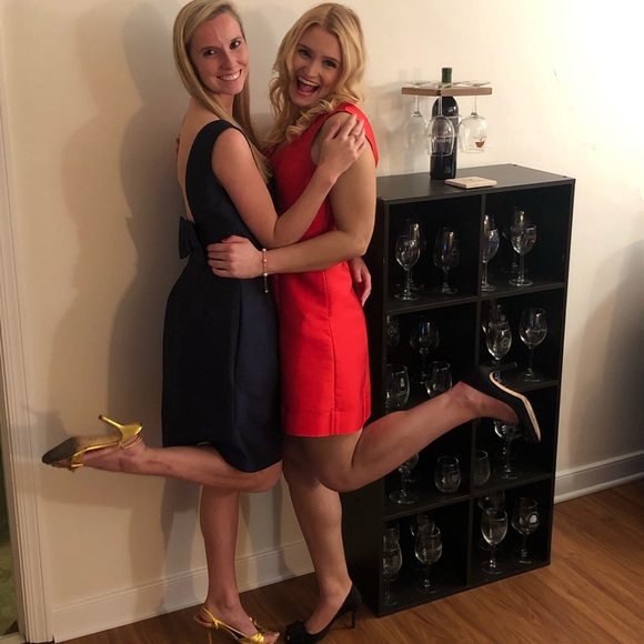 Meet your Posher, Pam - Picture 2 of 6